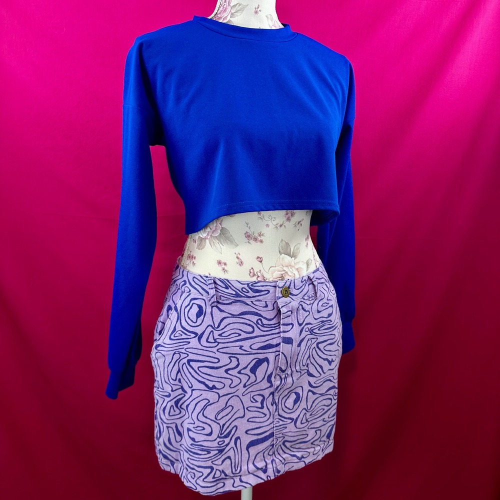 Royal Blue Long Sleeve Cropped‎ Pullover Top Stylewise Women's Small / Medium